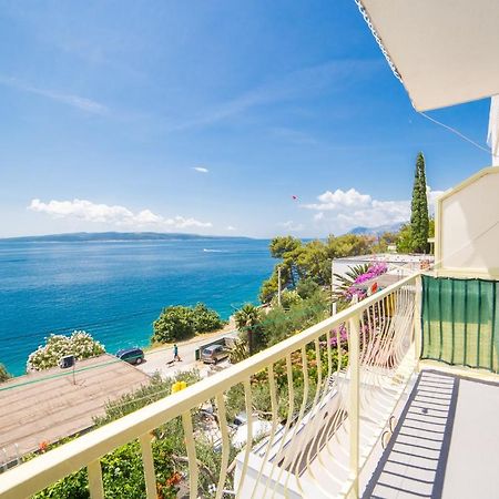 Apartment With Sea View Close To The Beach Promajna Exterior photo